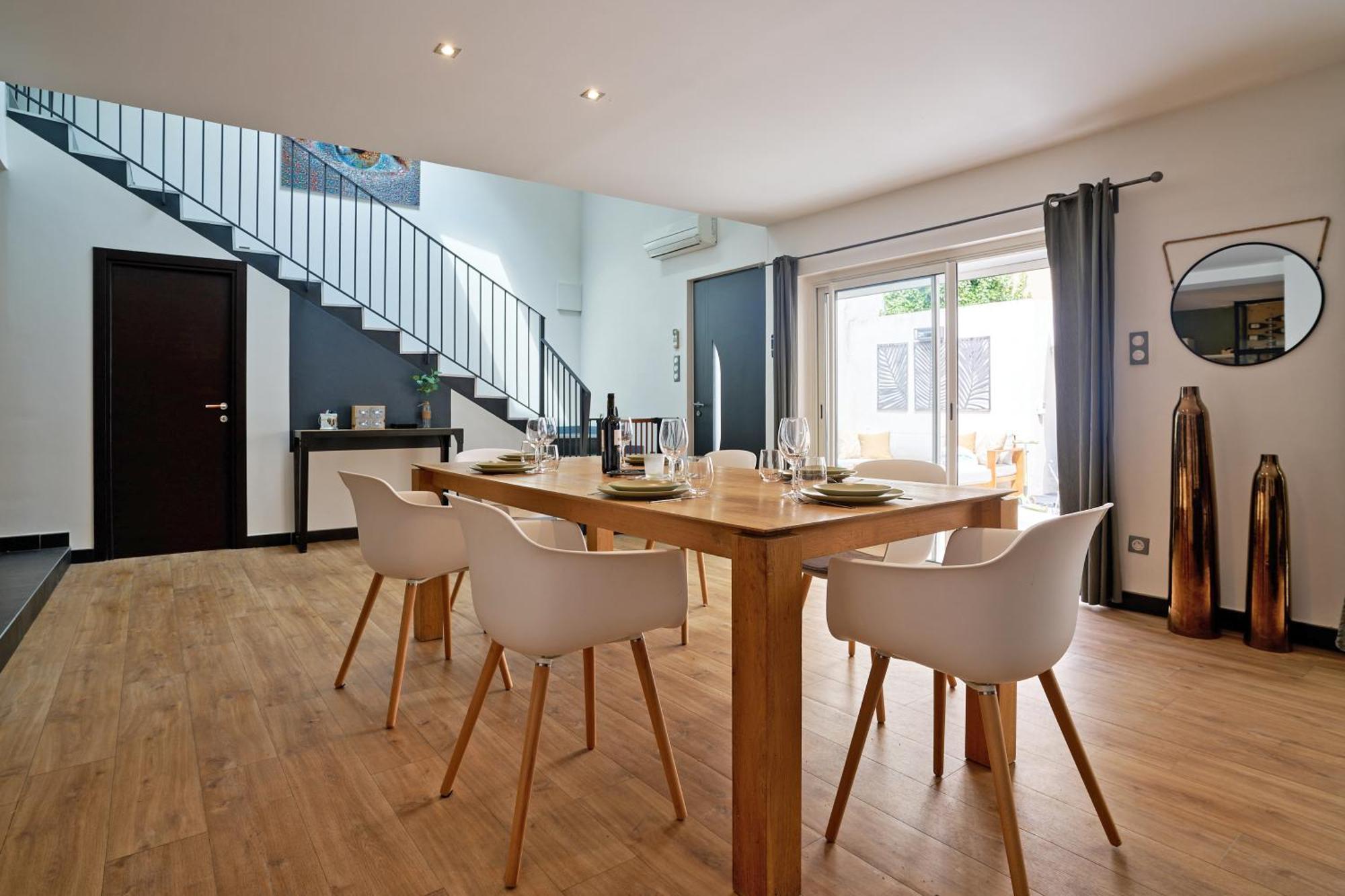 Maison De Ville Moderne Climatisee Avec Piscine Morieres-les-Avignon Buitenkant foto
